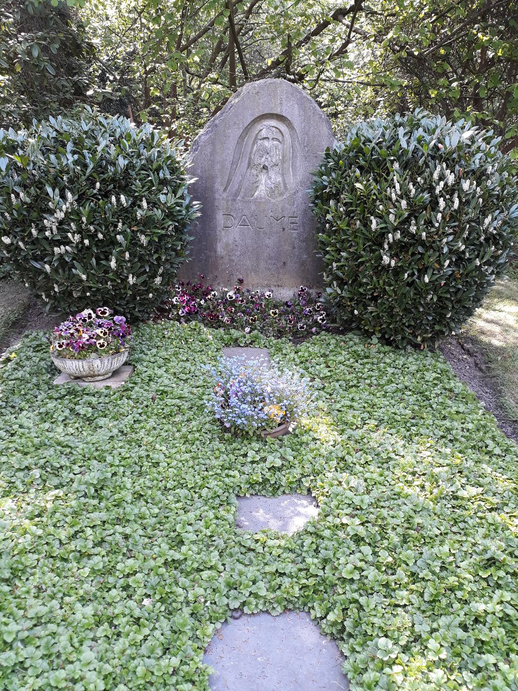 Grabstätte von Willi Daume auf Hauptfriedhof Dortmund